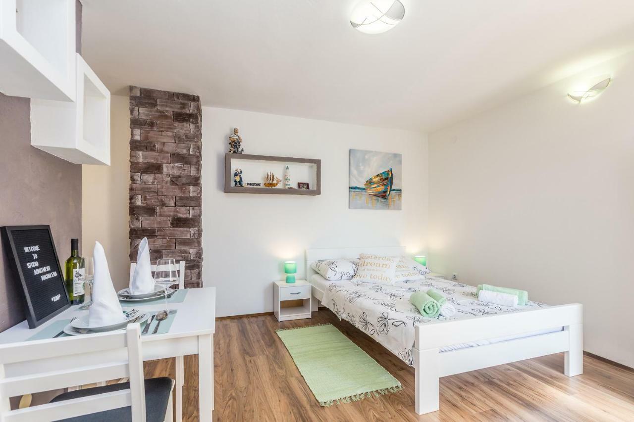 オミサリStudio Apartman Magdalenaアパートメント エクステリア 写真