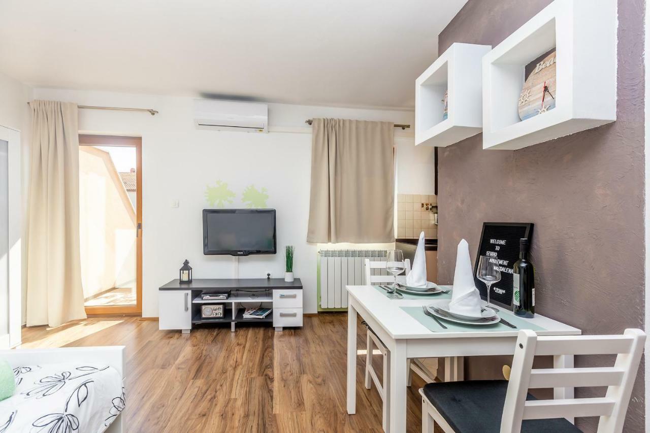 オミサリStudio Apartman Magdalenaアパートメント エクステリア 写真