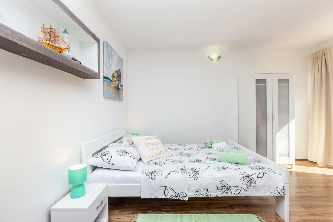オミサリStudio Apartman Magdalenaアパートメント エクステリア 写真